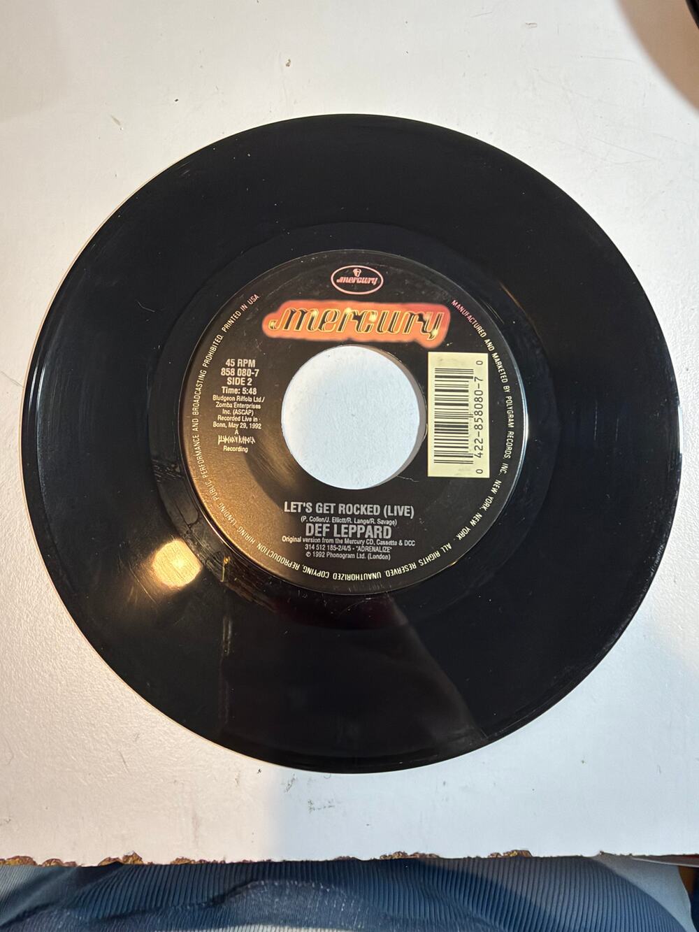 Def Leppard 45 Miss You In A Heartbeat / Let's Get Rocked (Live)
